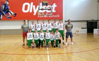 Baltijos taurės turnyrą keturiolikmečiai vaikinai ir merginos pradėjo pergalėmis